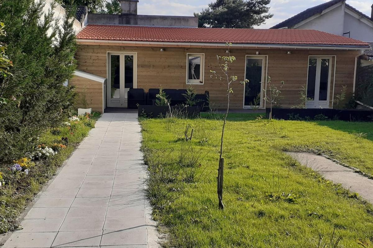 L'Escapade Parisienne Apartamento Aulnay-sous-Bois Exterior foto
